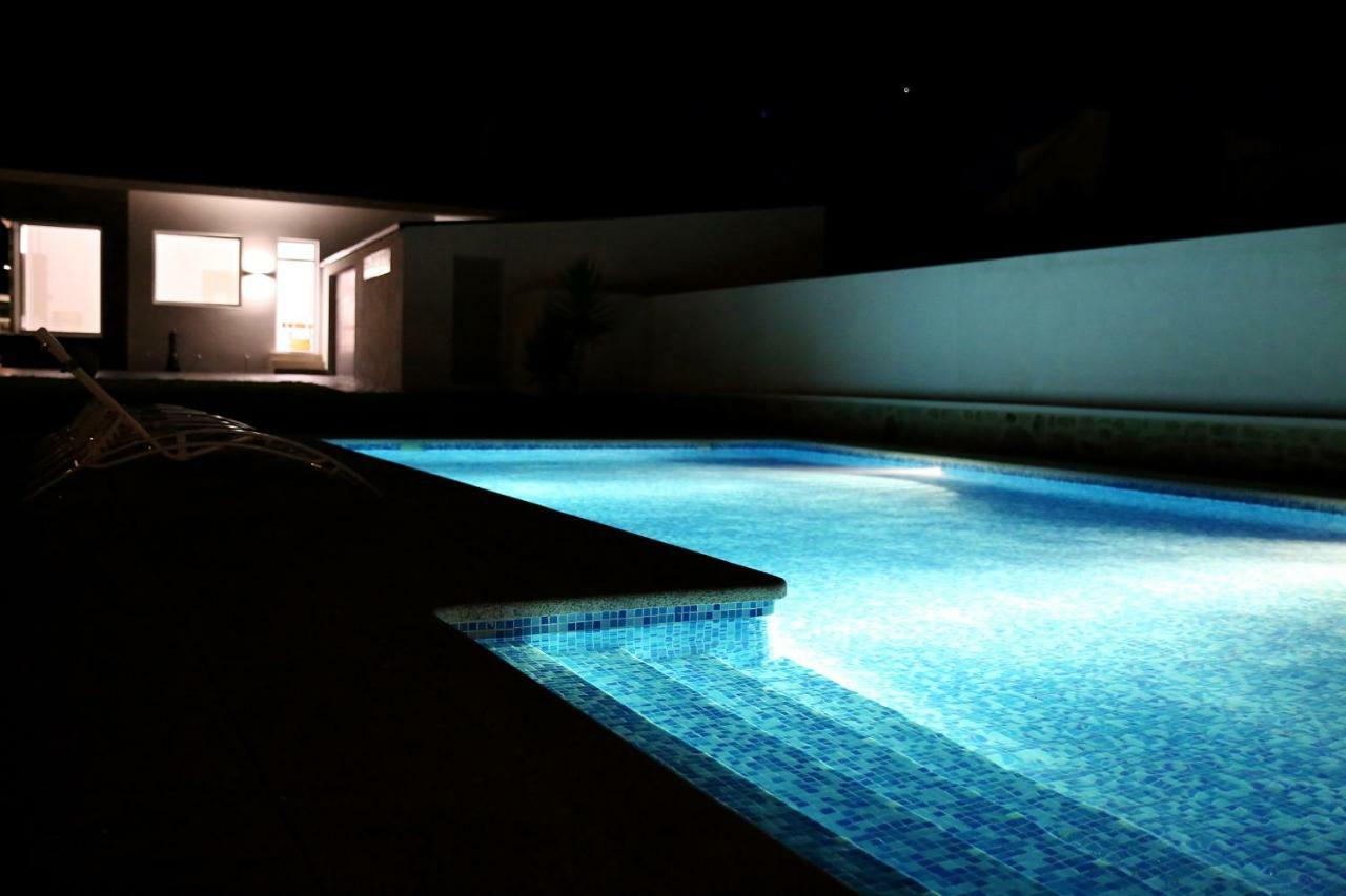 Casa Rural Con Piscina Vina De Millan オ・グローベ エクステリア 写真